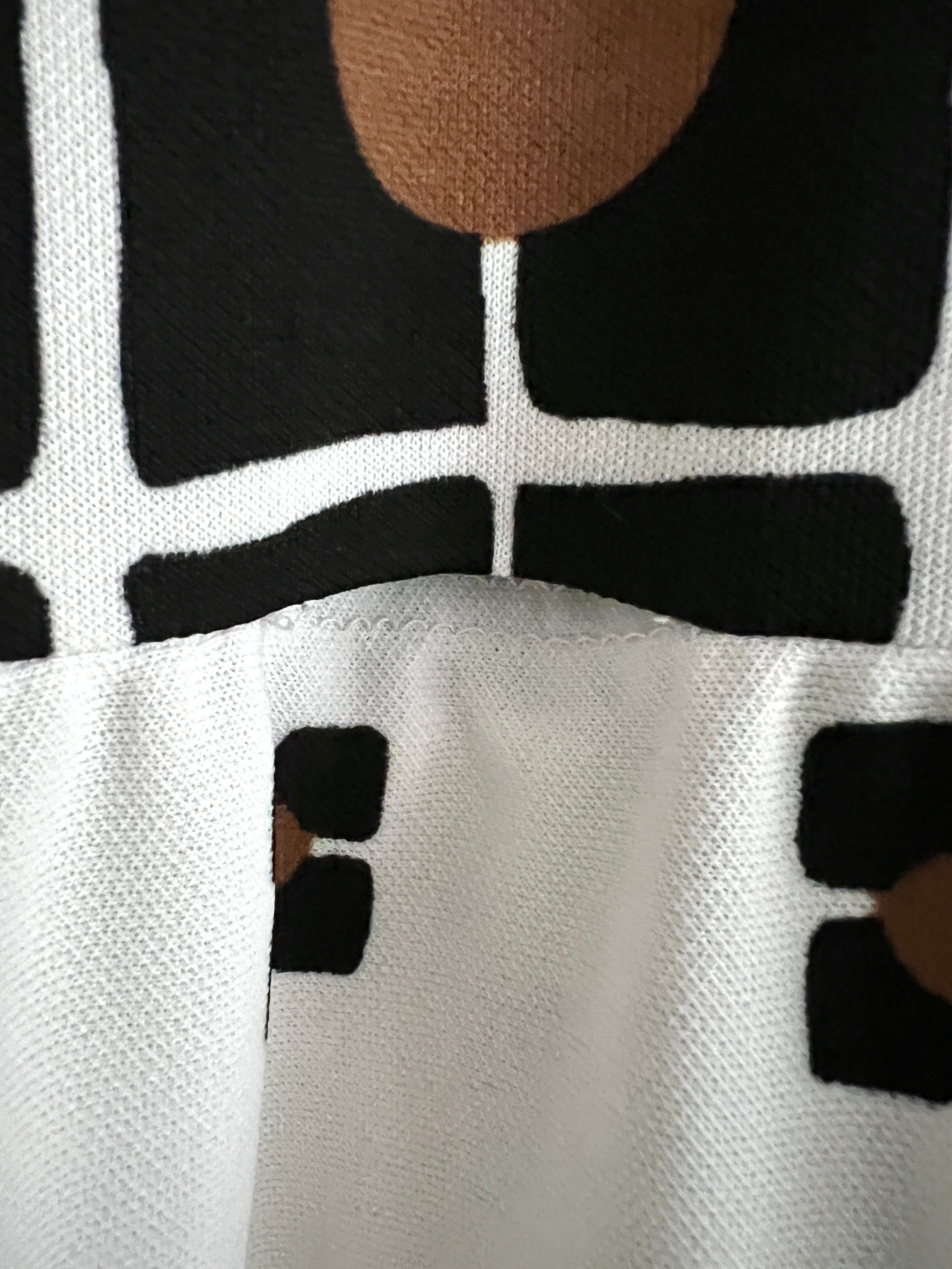 1970's Vintage Retro Caron (Chicago) Sleeveless V-Neck Dress