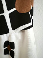 1970's Vintage Retro Caron (Chicago) Sleeveless V-Neck Dress