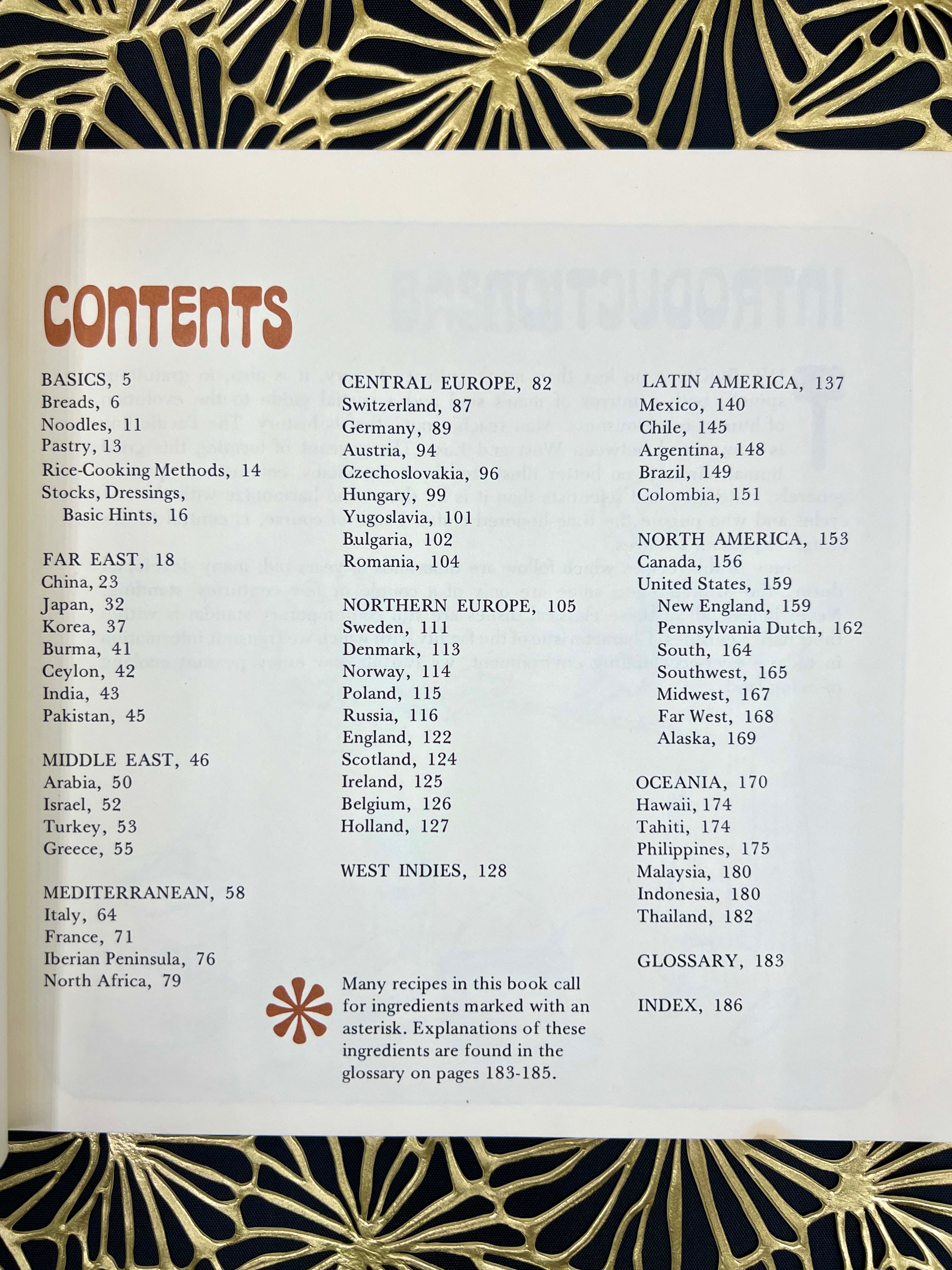 Country Cookery: Recipes of Many Lands