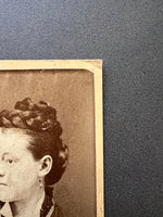 Load image into Gallery viewer, Carte de Visite; Woman&#39;s Portrait; Circa Late 1800&#39;s
