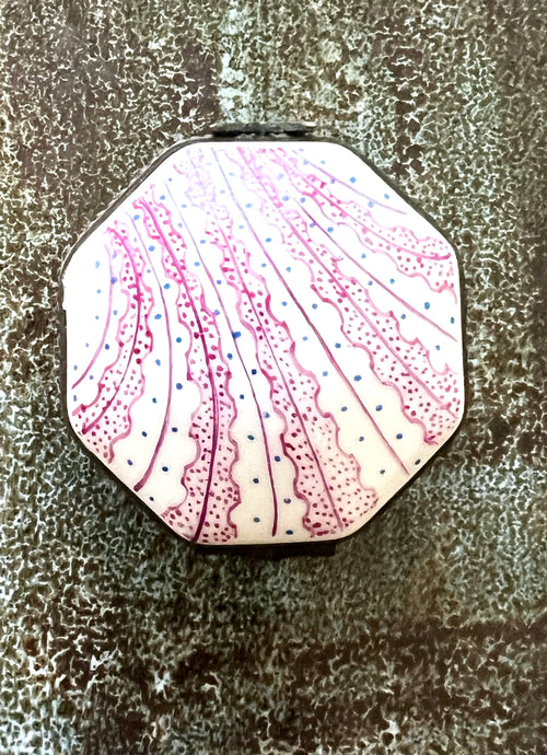 A Limoges "Peint Main" Porcelain Mini Keepsake Box