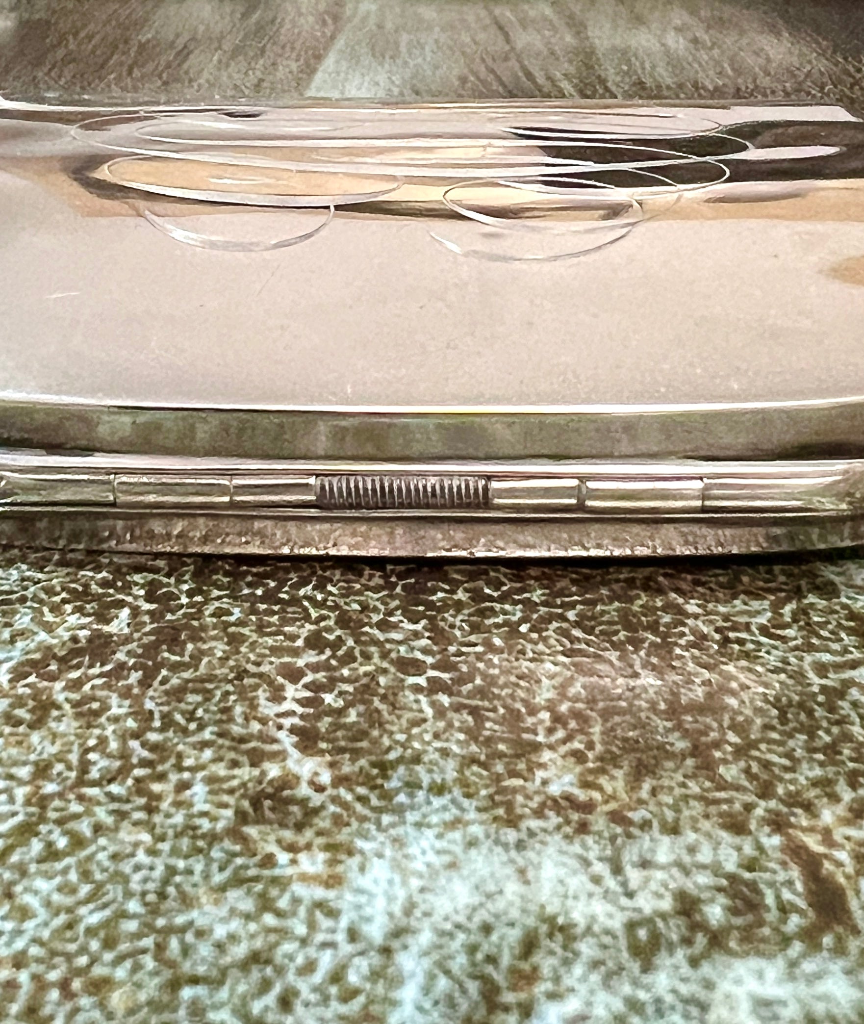 Vintage Silver Metal Wallet Organizer