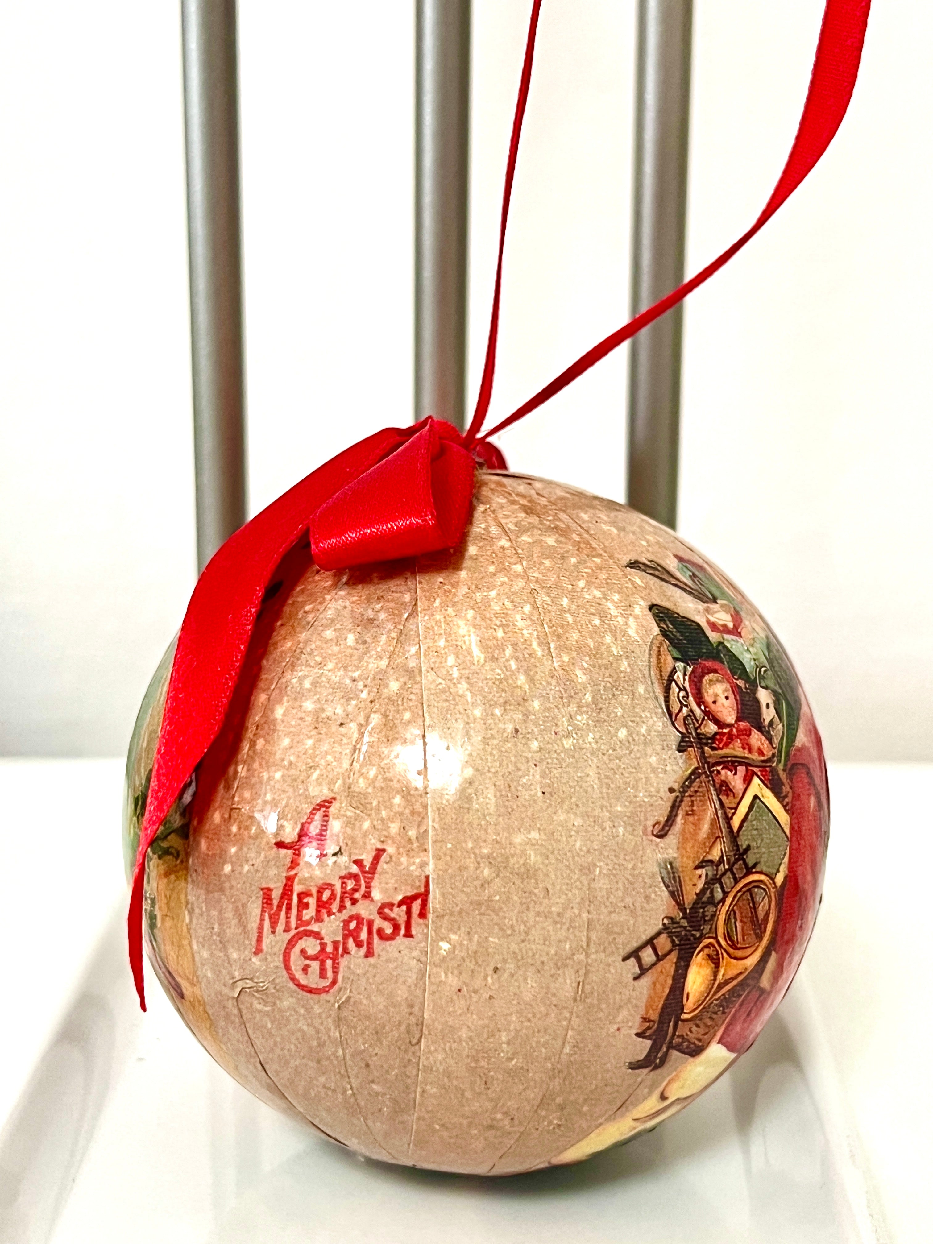 Vintage Bauble Ball Santa Claus / Merry Christmas Ornament (Beige)