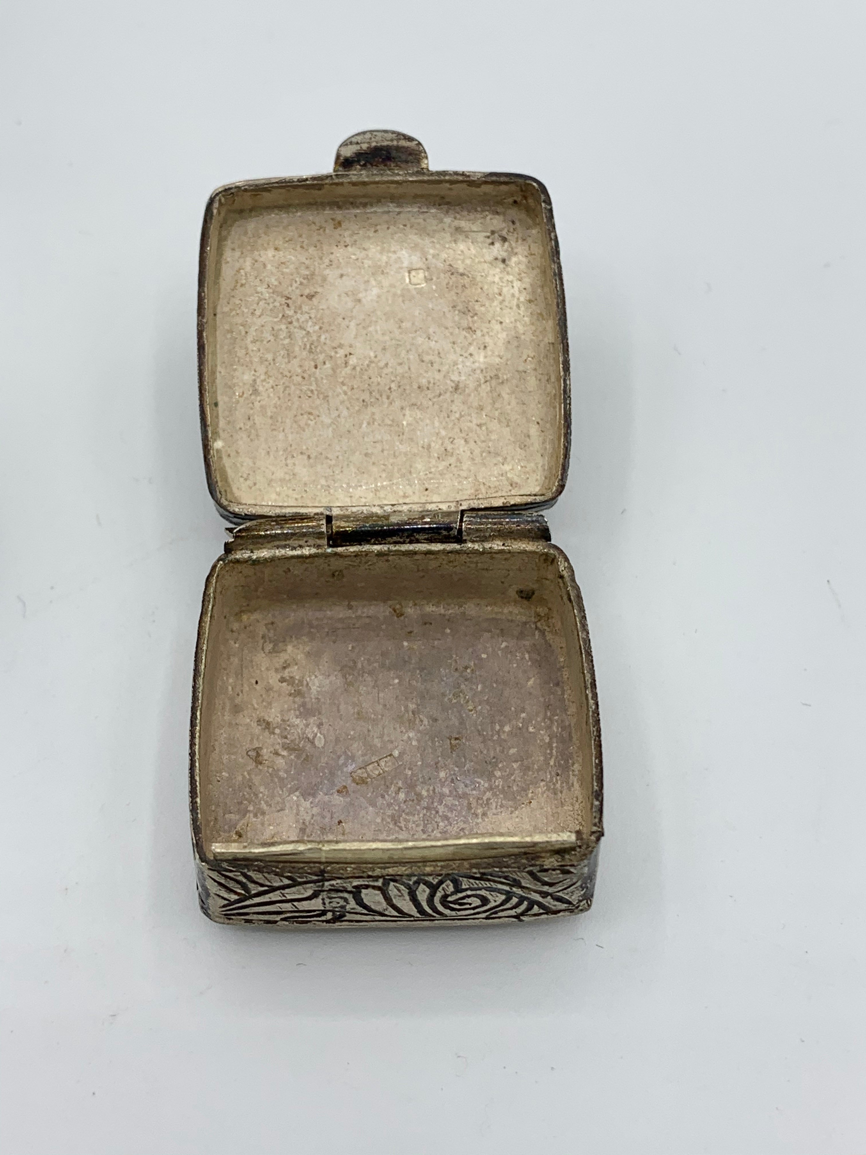Mini Silver Pill Keepsake Box