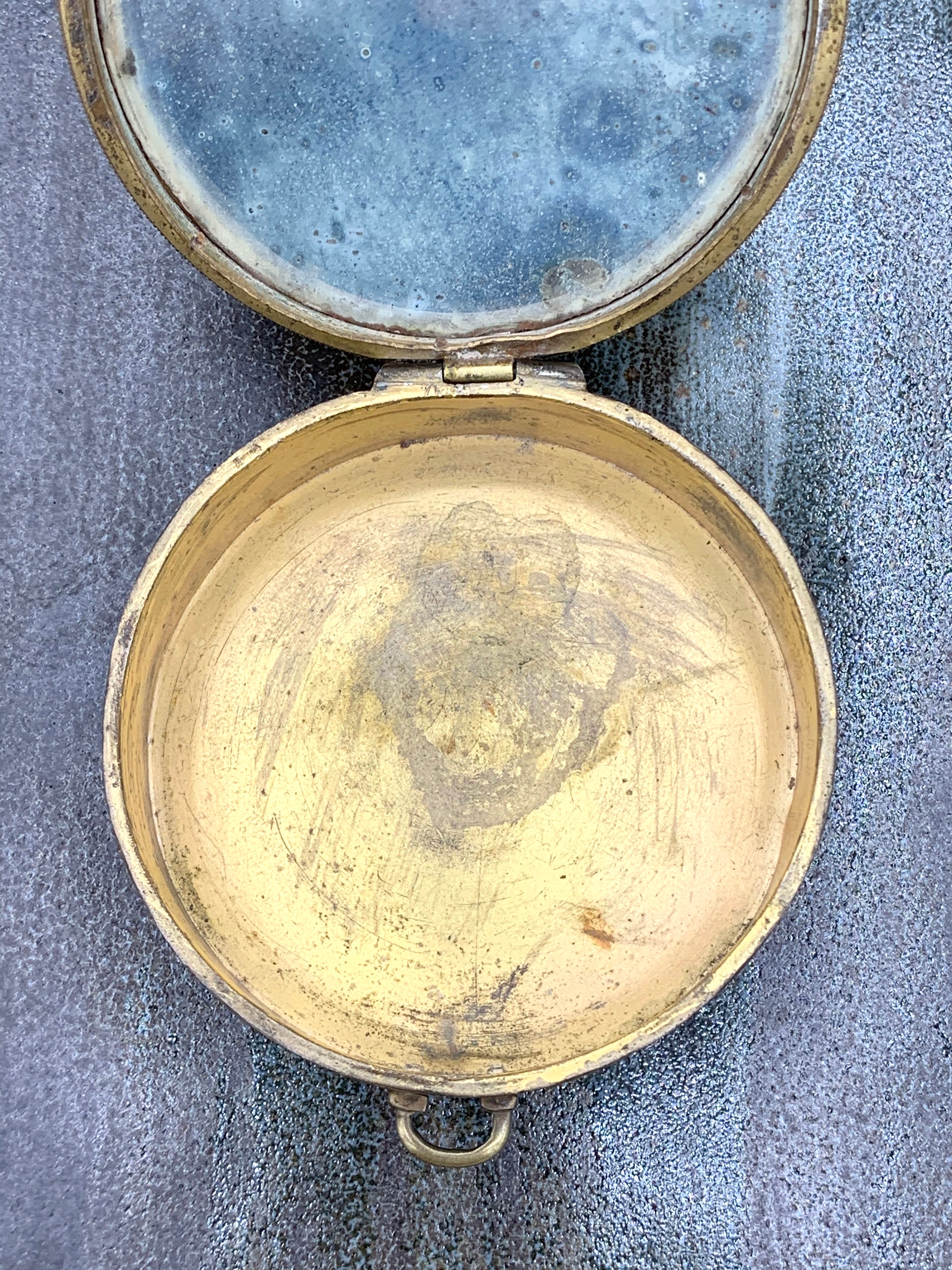 Vintage Brass Compact w/ Amber and Rhinestones