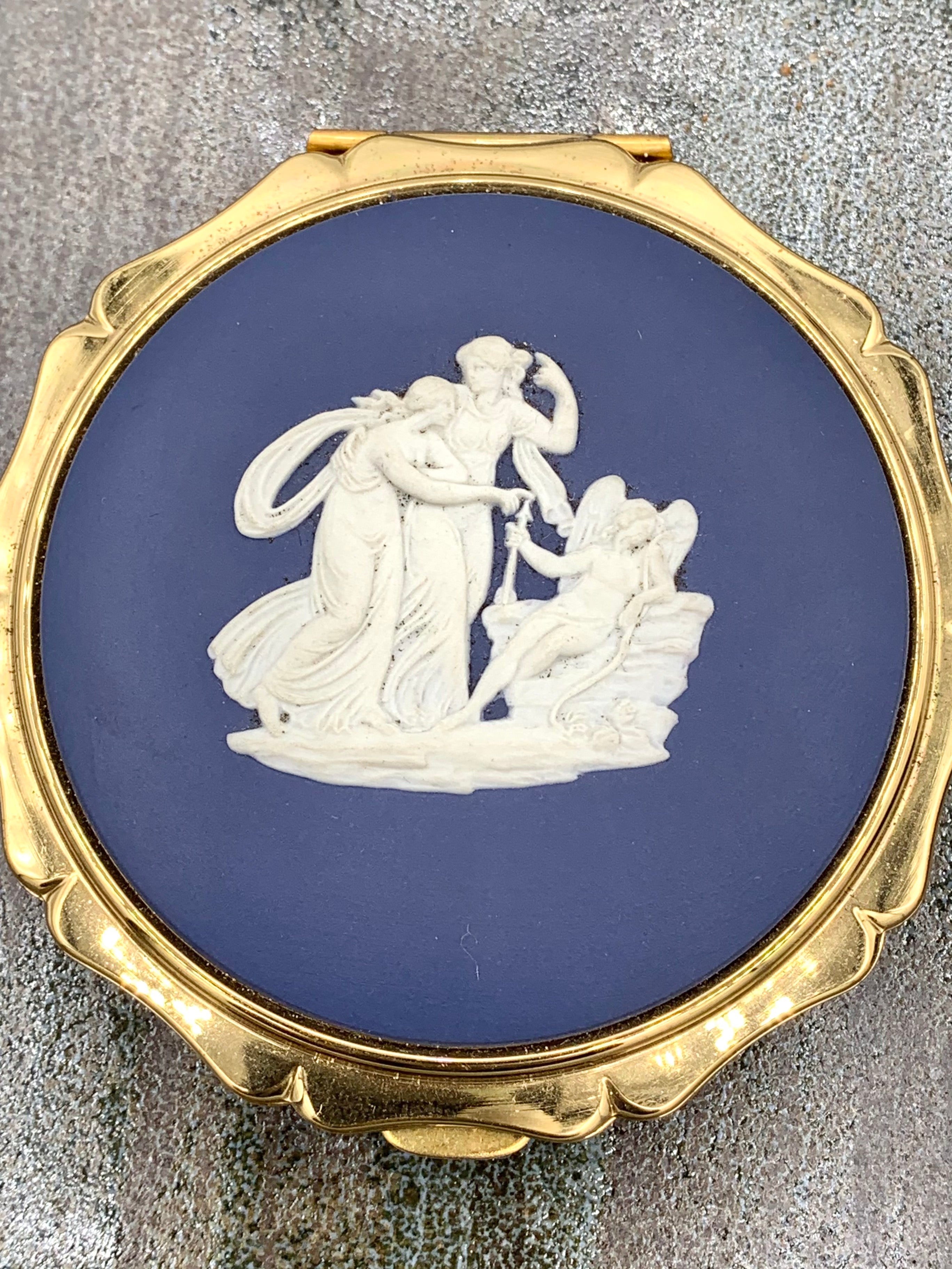 Cupid Stratton (England) Compact w/ Josiah Wedgwood Blue Jasperware Cameo