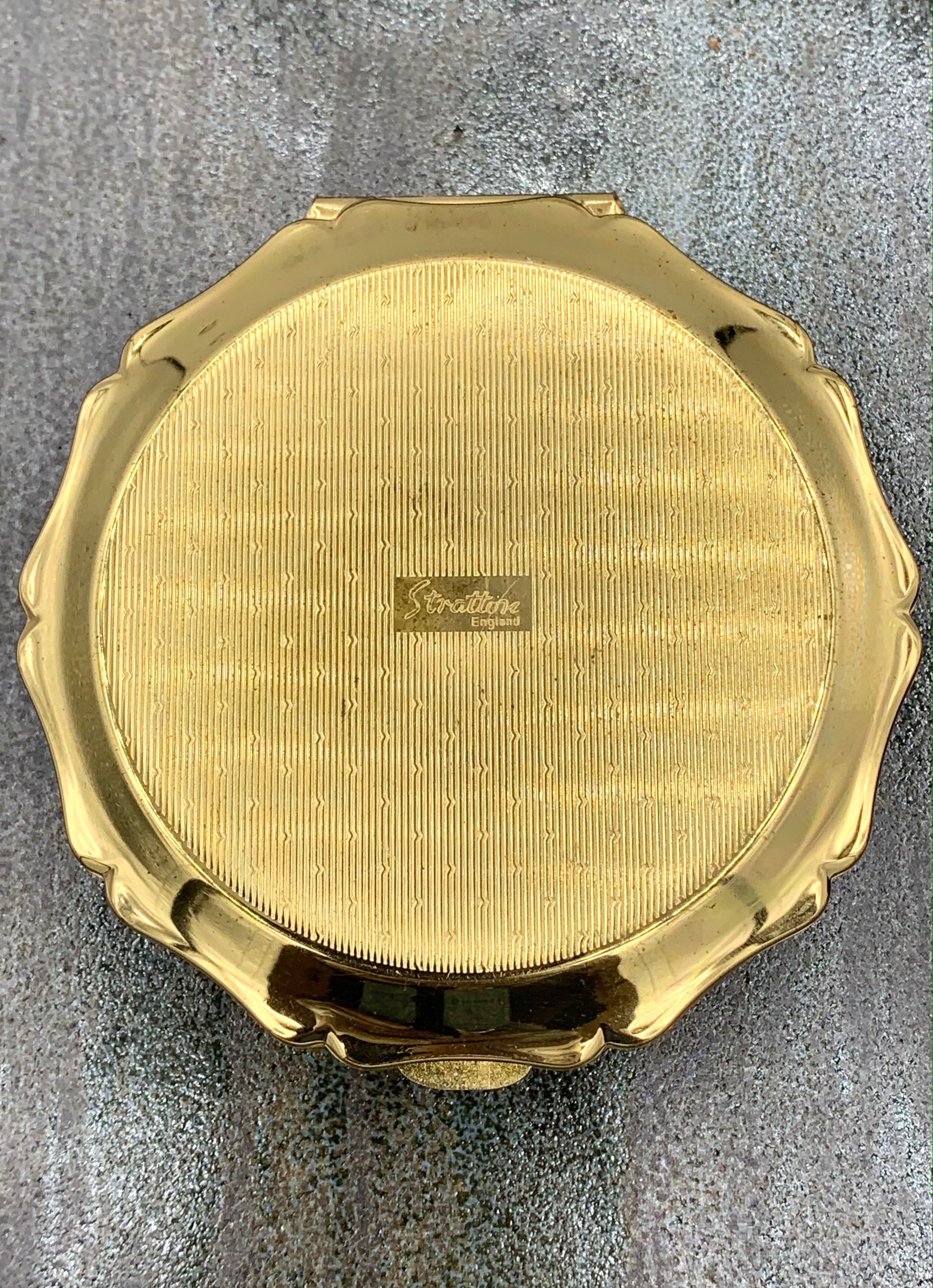 Cupid Stratton (England) Compact w/ Josiah Wedgwood Blue Jasperware Cameo