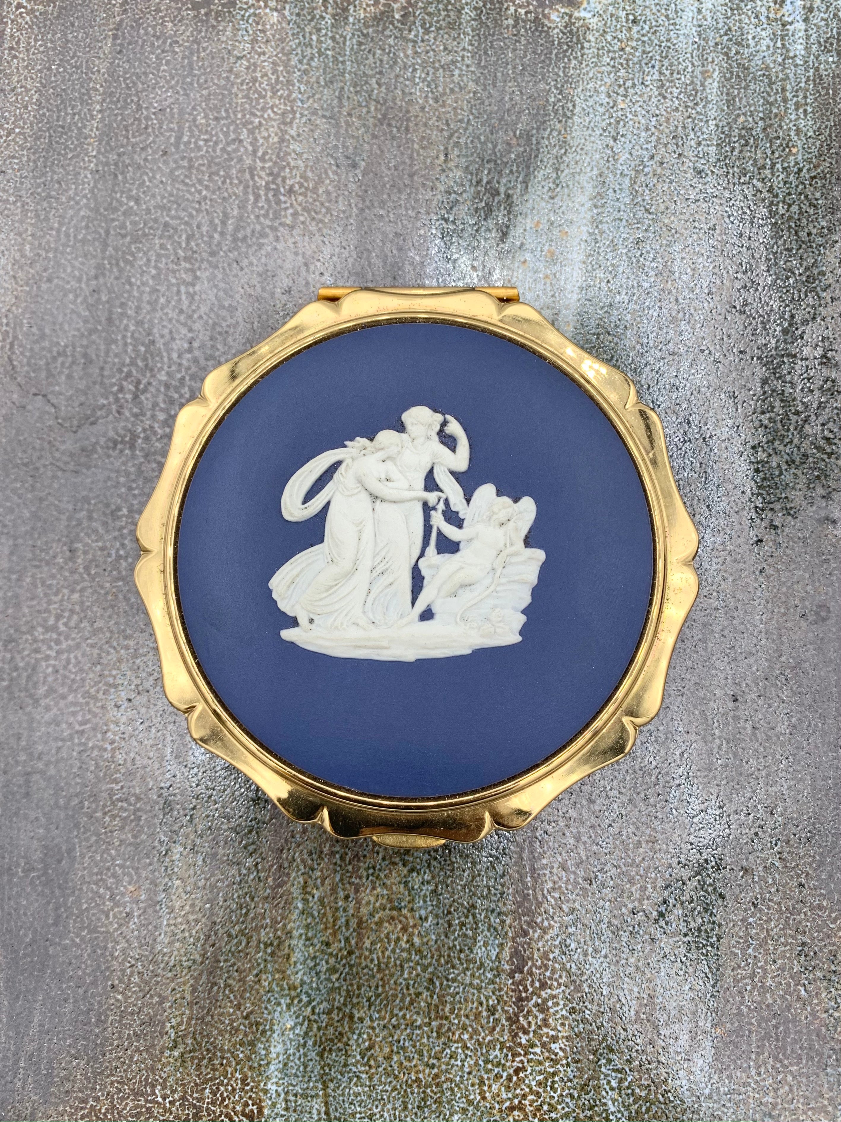 Cupid Stratton (England) Compact w/ Josiah Wedgwood Blue Jasperware Cameo