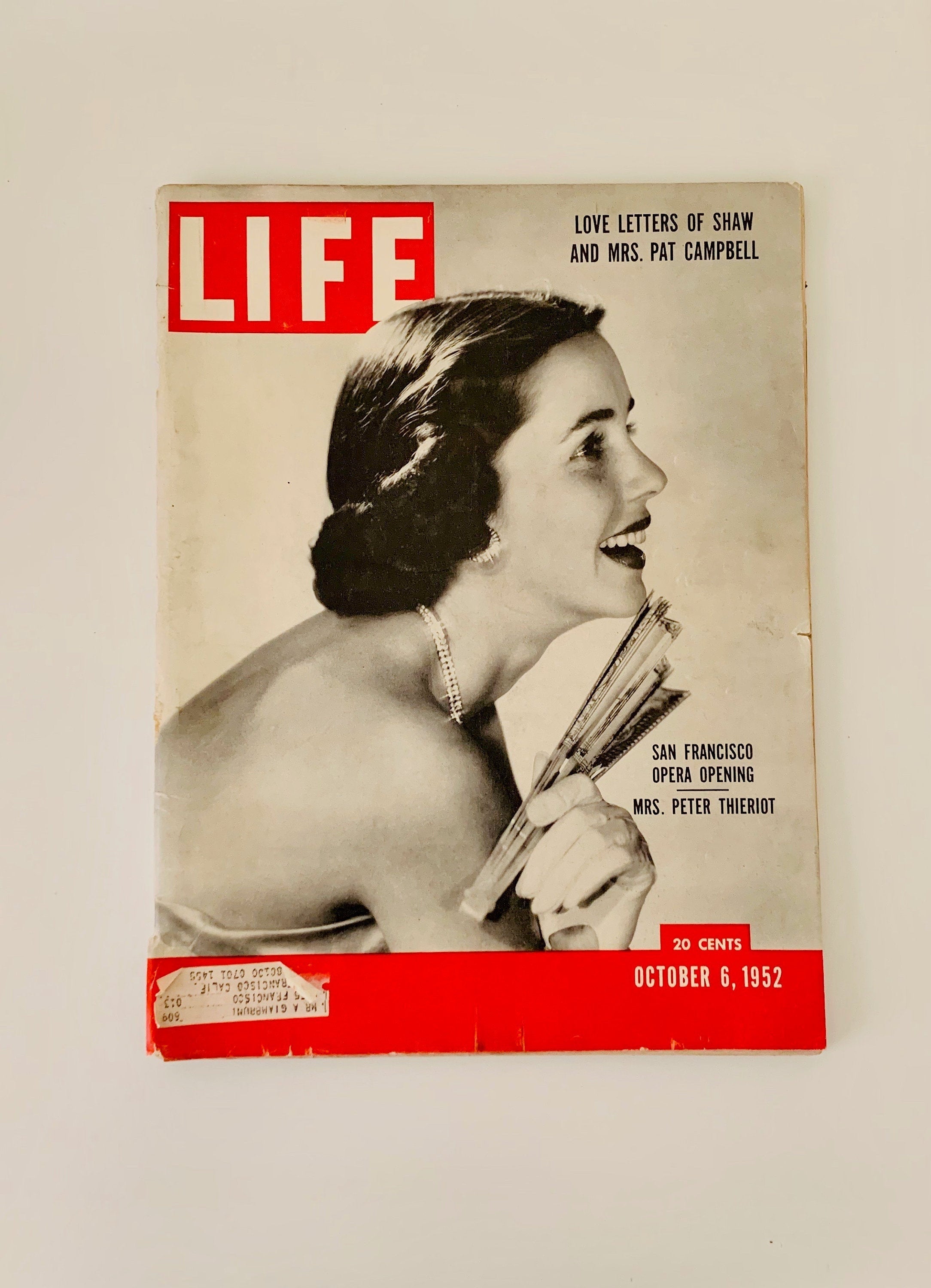 Life Magazine October 6, 1952 "San Francisco Opera Opening" "Love Letters" Vintage Reading Photography Fashion Style Culture  Collectible