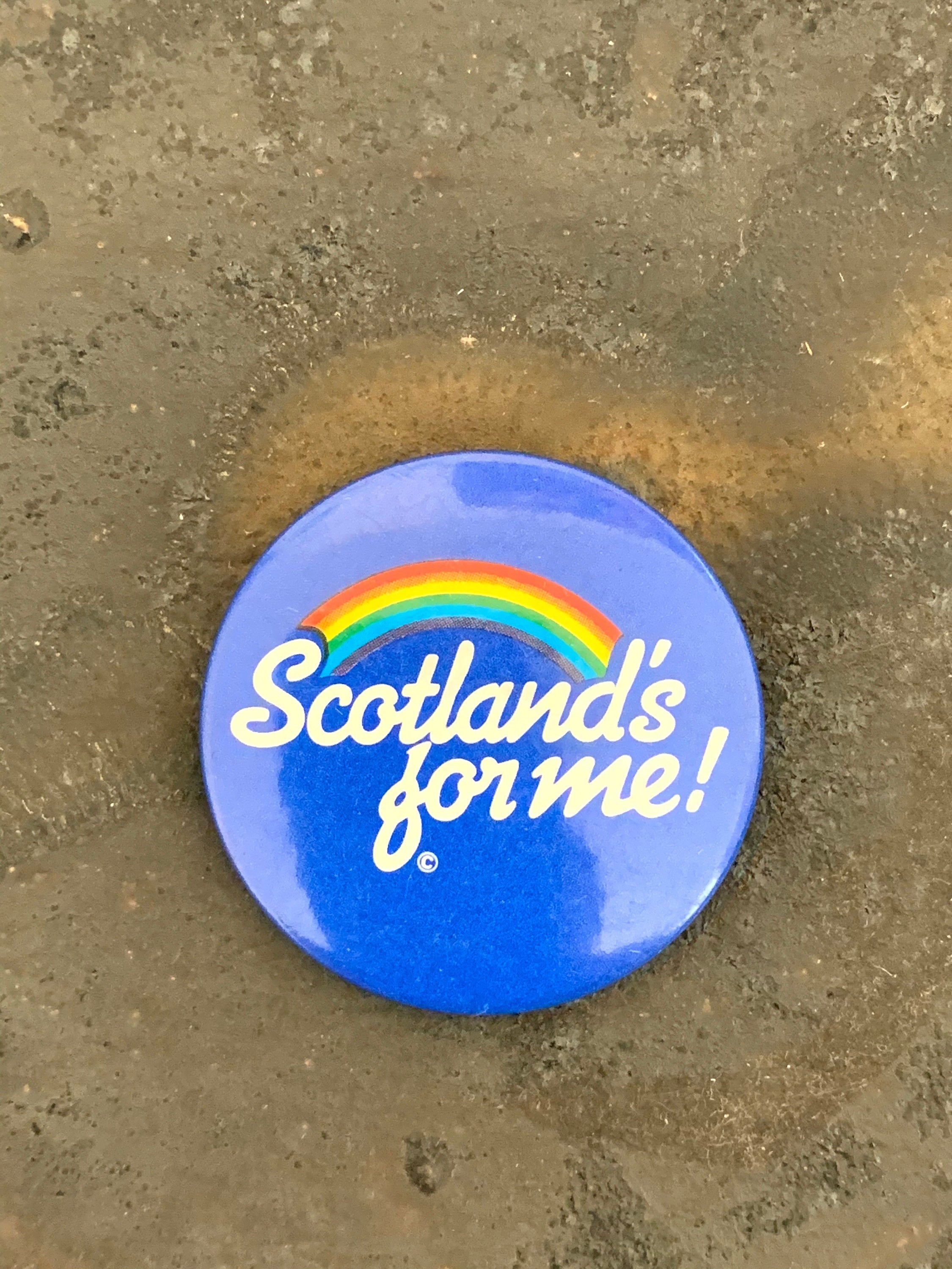 Scotland's For Me! Vintage Retro Pinback Button Scottish Blue Rainbow Accessories