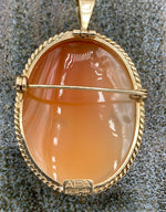 Load image into Gallery viewer, Giovanni APA Torre Del Greco Italy Hand Carved Shell Cameo Brooch

