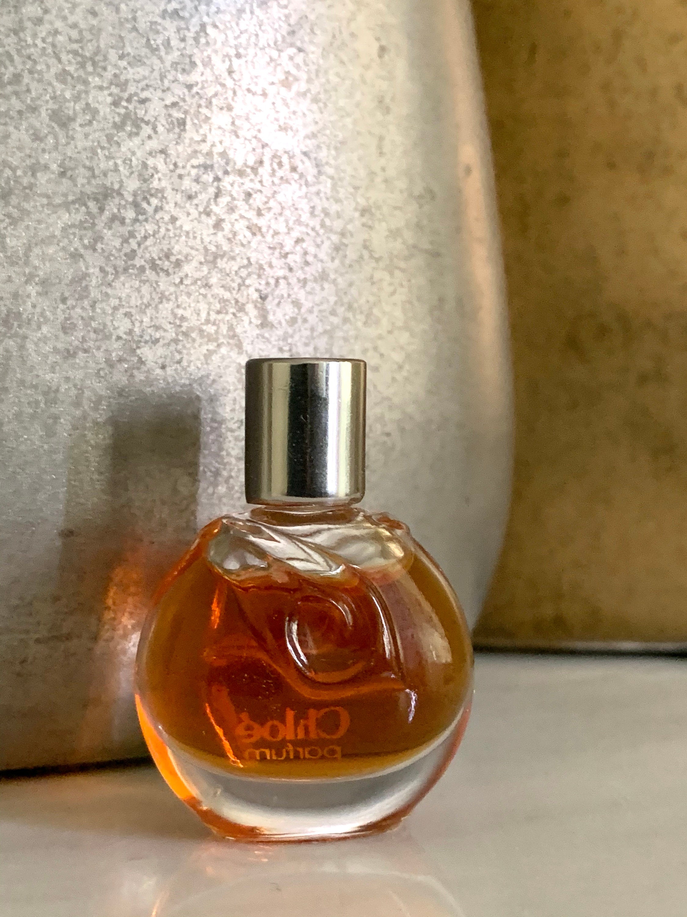 Vintage Chloe Parfum Miniature Size .11 Fl oz , 3.5 ml Splash/ Dab Bottle Women's Fragrances
