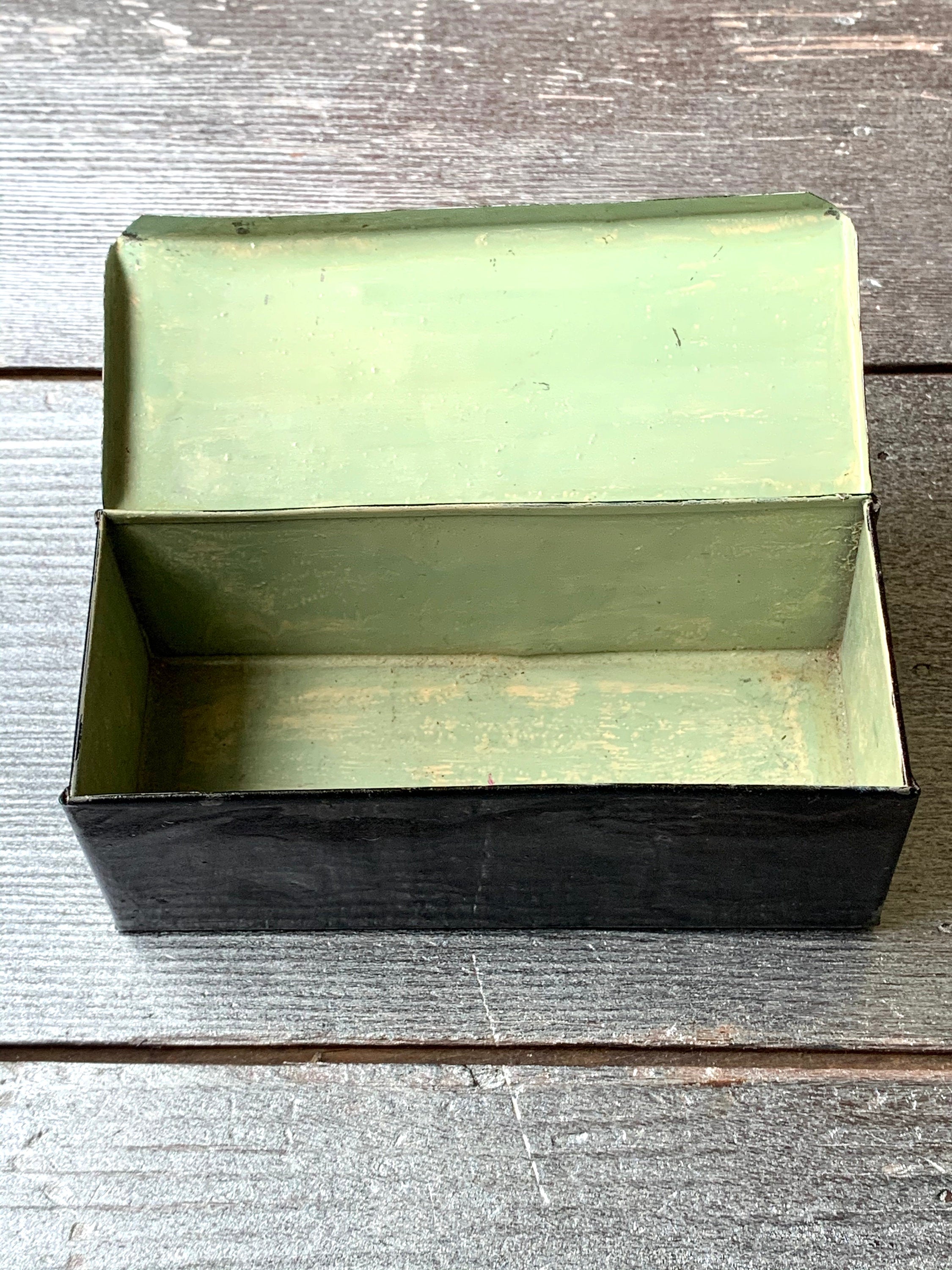 Vintage Hand Painted Metal Trinket Box Keepsake Box Floral Flower Theme